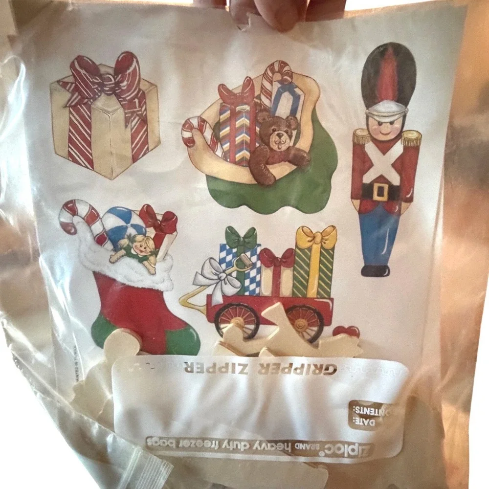Vintage Christmas Craft Kit Bundle Plaid Apple Bits Cut Outs Provo Craft Iron On
